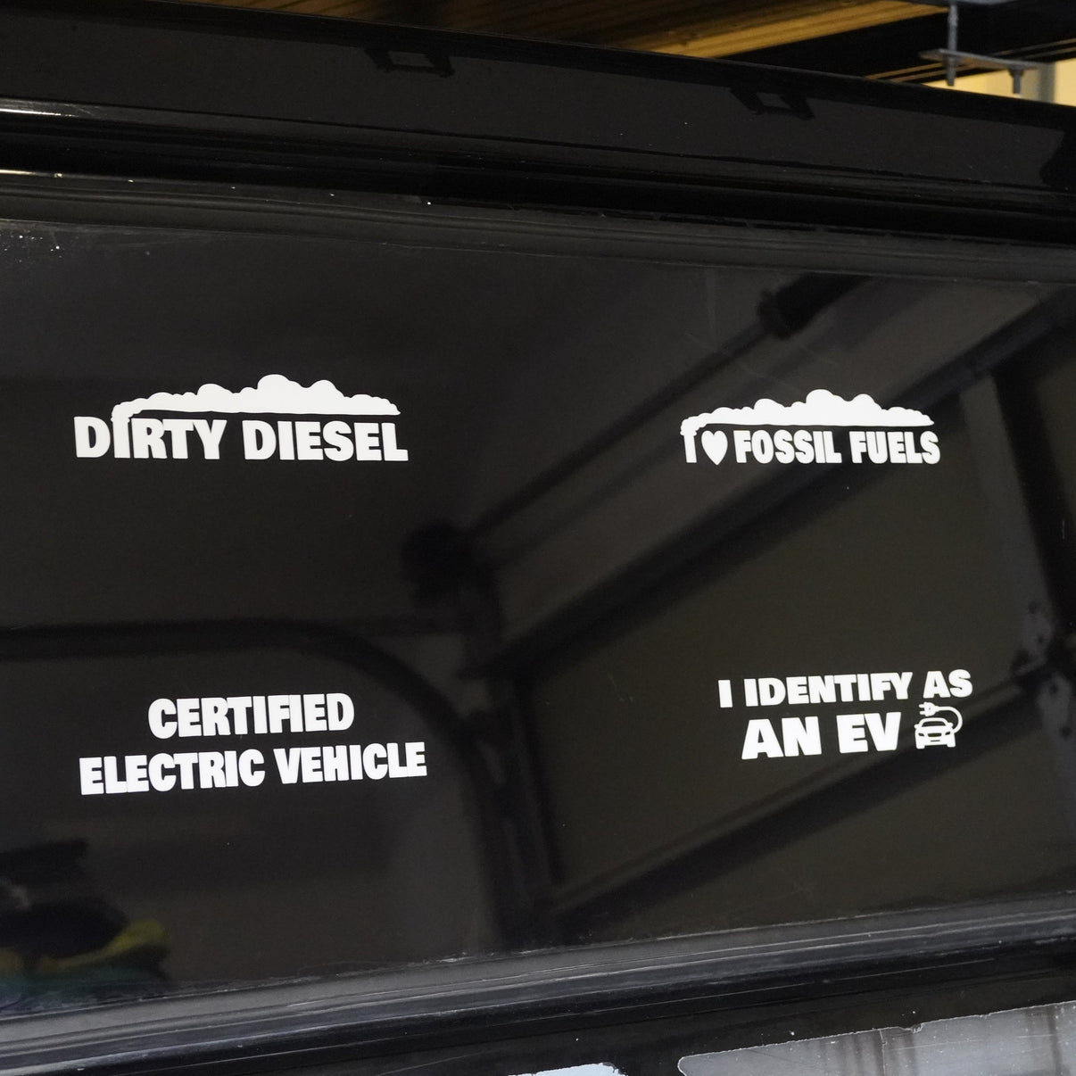 I Love Fossil Fuels Sticker – NZ WHIP LIGHTS